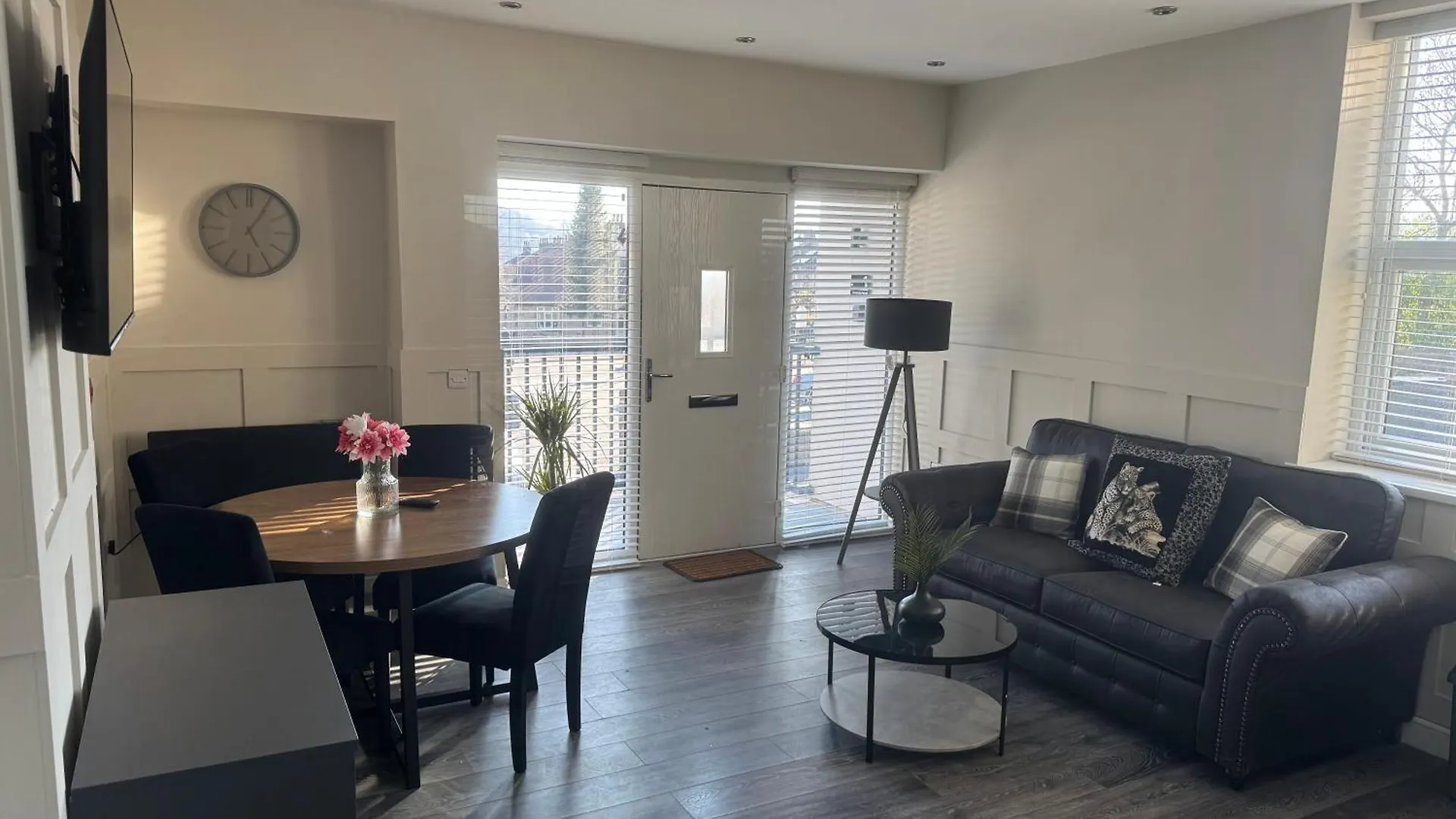 Sovereign House Apartment With Private Car Park Keighley